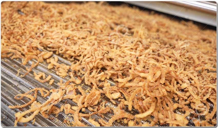 Processus de production d'oignons frits.jpg